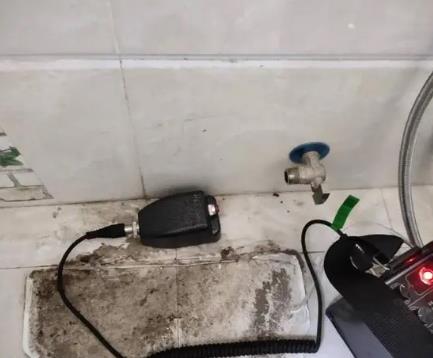 泰州屋顶漏水维修公司分享下卫生间漏水的危害及解决方法
